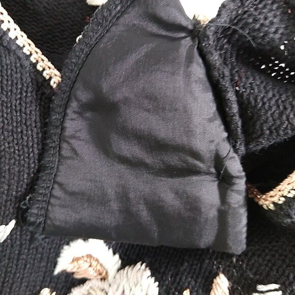 VTG WORTHINGTON Embroidered Sweater Pullover Floral Sz M Pearls Crochet Edges - Picture 11 of 12